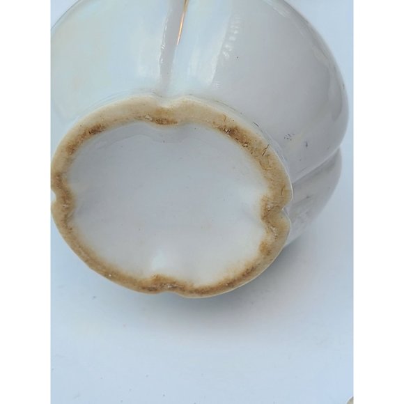 WHITE PINK AND GOLD FANCY VINTAGE DRESSER SET VINTAGE MCM - Picture 7 of 11